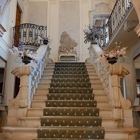 Hotel Palazzo Novello 몬티키아리 외부 사진