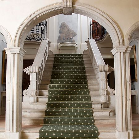 Hotel Palazzo Novello 몬티키아리 외부 사진