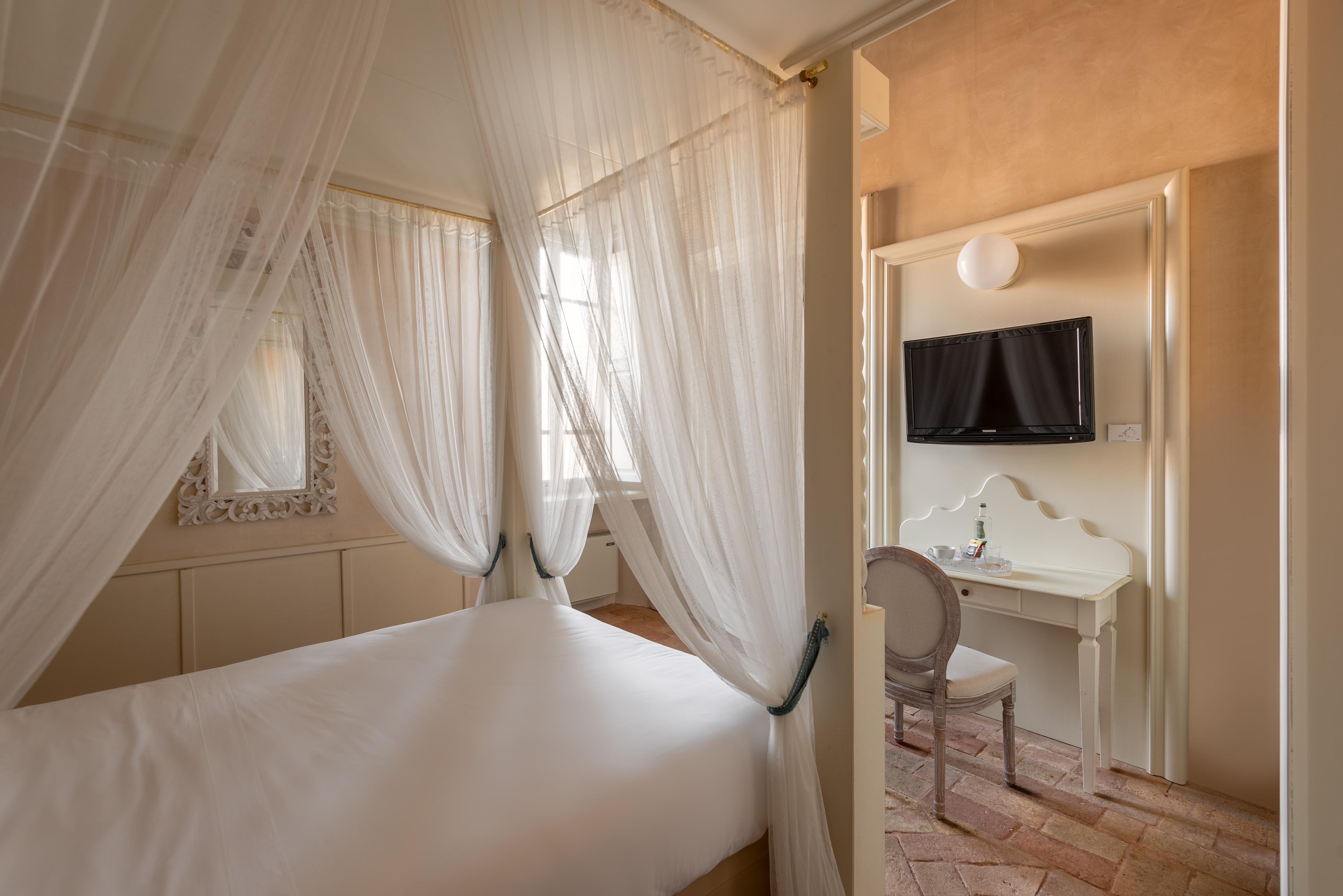 Hotel Palazzo Novello 몬티키아리 외부 사진
